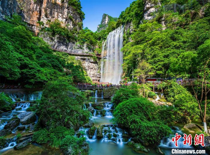 五一”假期湖北重点景区人气旺盛