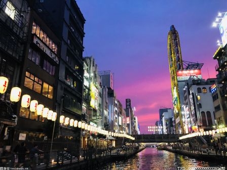 小柯:如果说音乐用来谋生 剧场就是他的理想、一个舒适的港湾