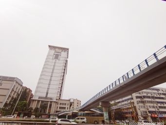 “双区联动”推进公共交通服提升形成合力