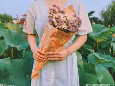 《麻花特开心》定档1月9日开播 开心麻花成员齐齐亮相