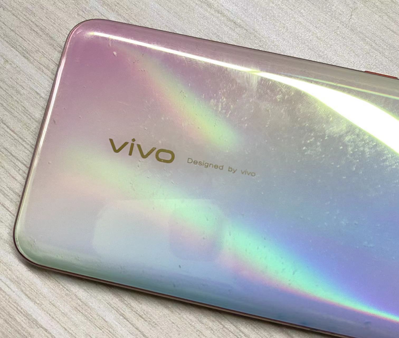 vivoS12和苹果13mini参数对比 vivoS12和苹果13mini哪个好